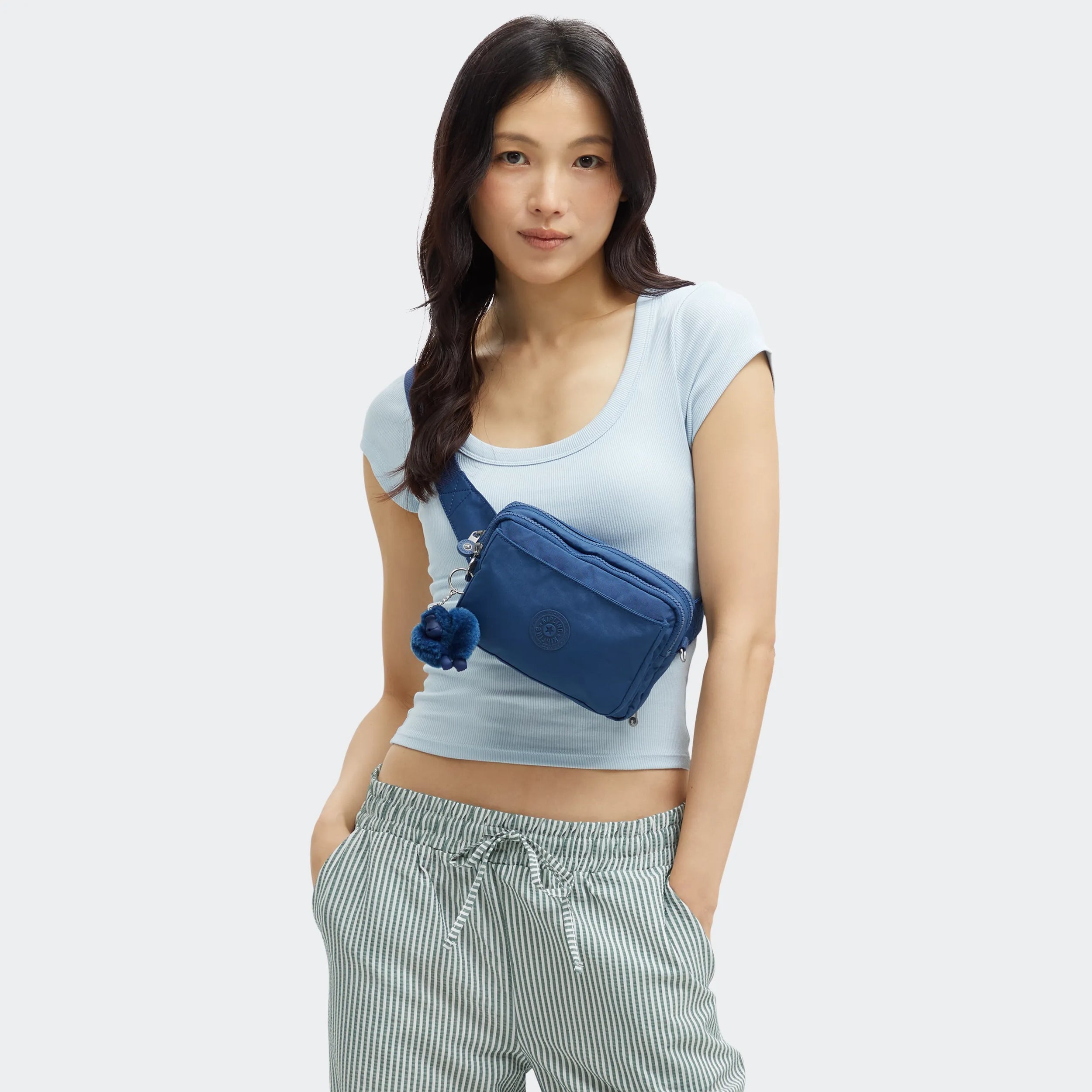 Abanu Multi Convertible Crossbody Bag - Image 9