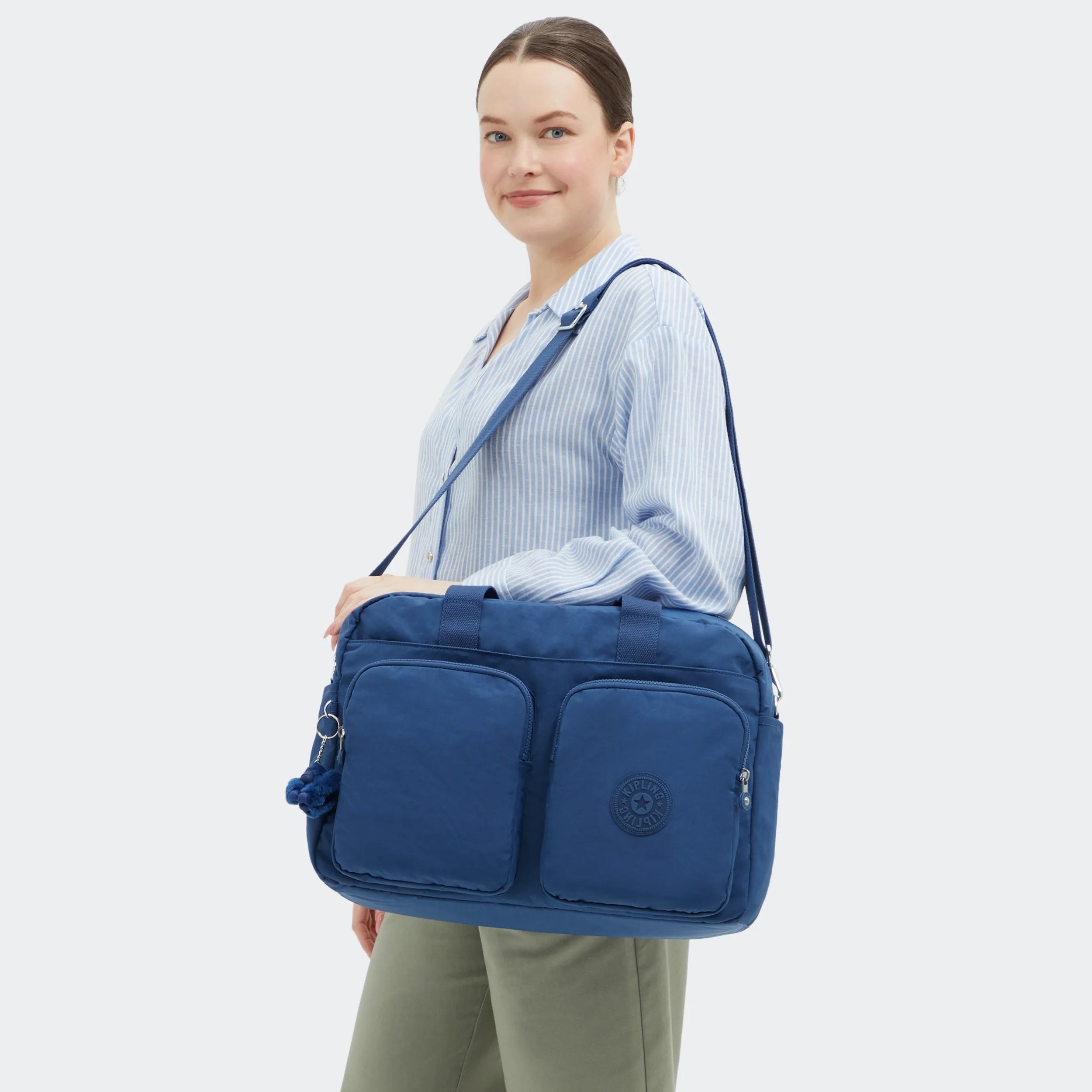 Defea Extra Large Weekender Duffle Bag - Image 2