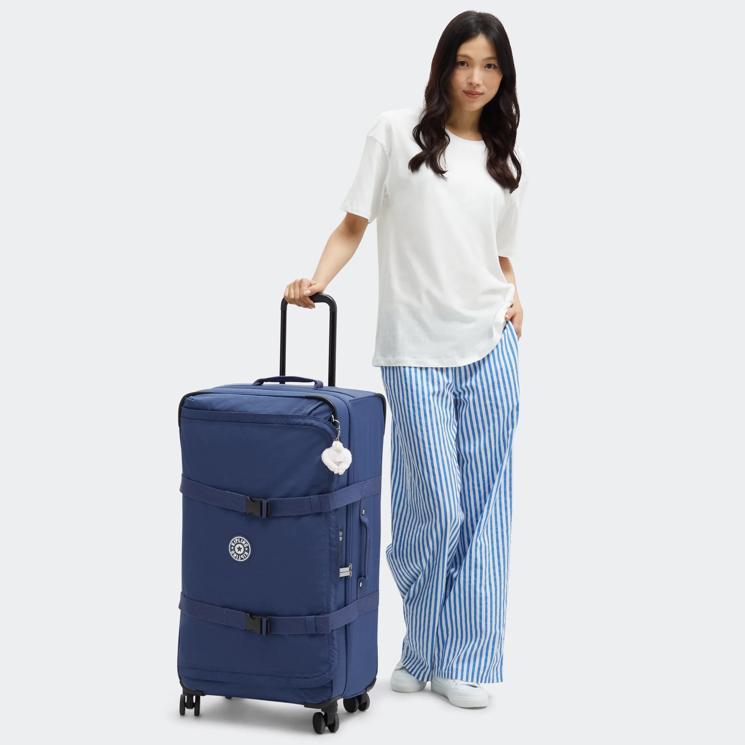 Spontaneous Large Rolling Luggage - Image 2