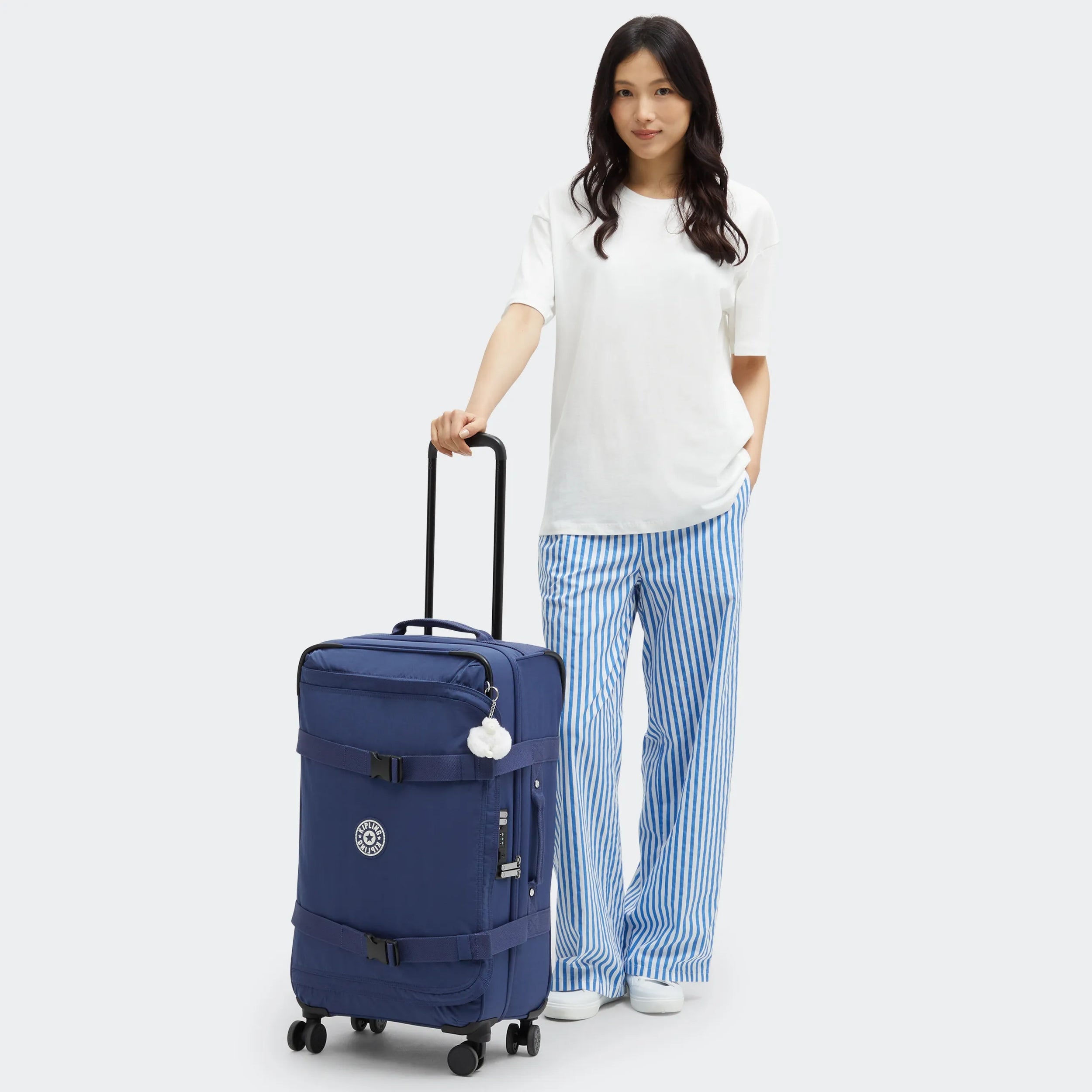 Spontaneous Medium Rolling Luggage - Image 2