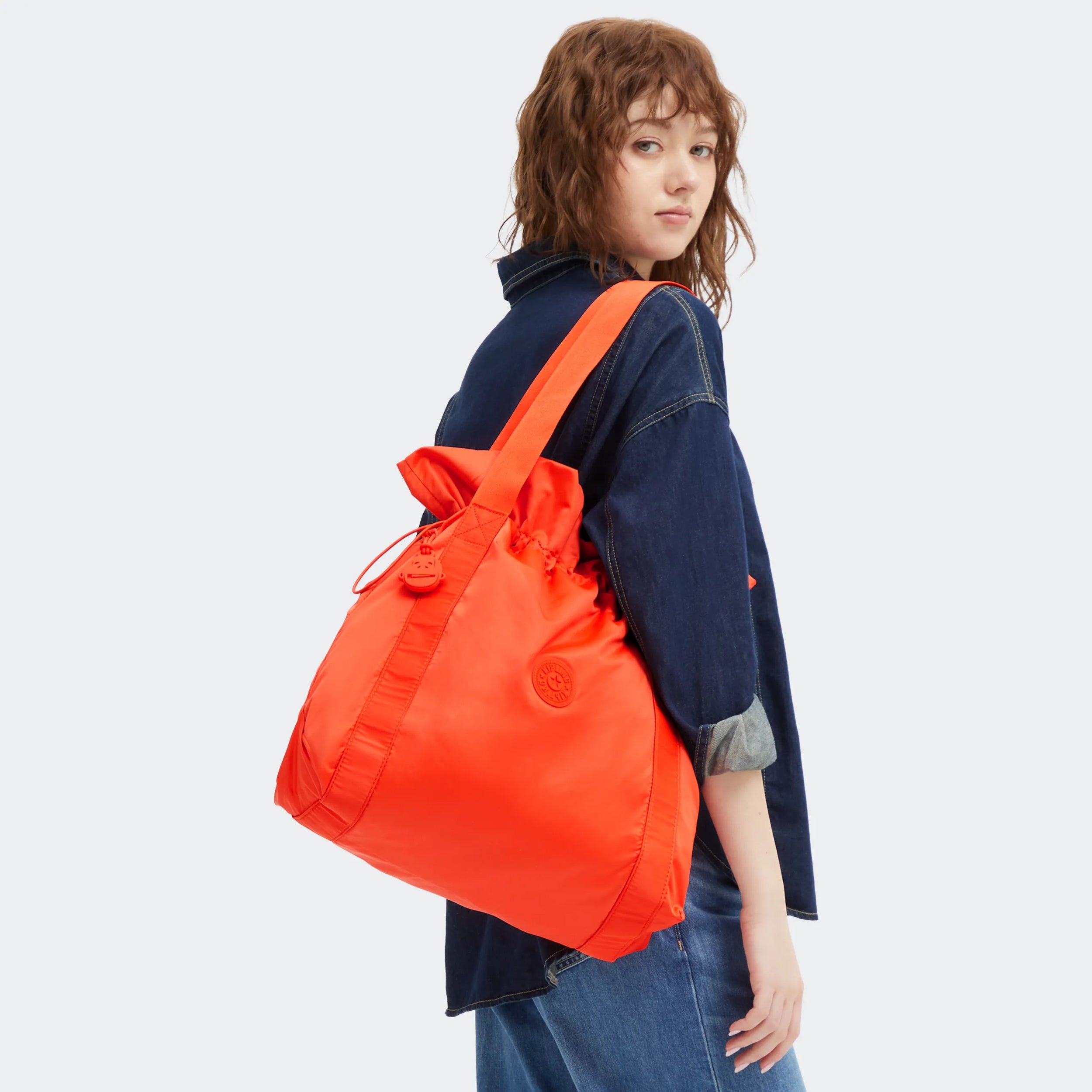 Elmar Smooth Satin Tote Bag - Image 2